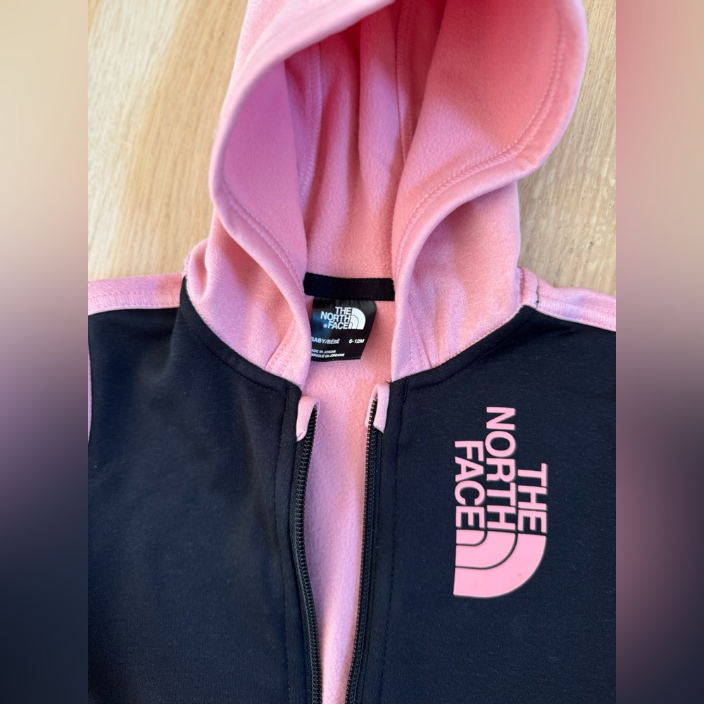 COPY - Brand new never worn size 6-12 months baby north face set. No tags. - Picture 4 of 4